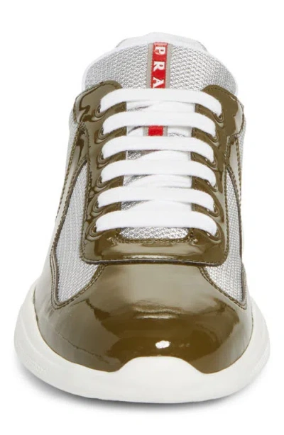 Prada Round Head Low-cut Sneakers