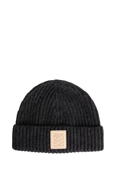 Loewe Logo Patch Cashmere Beanie In Gray