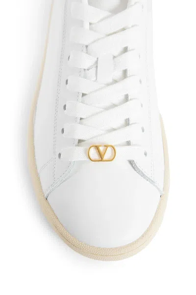 Valentino Royco Sneakers In White
