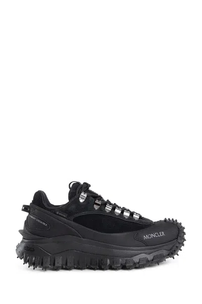 Moncler Sneakers Trailgrip Lite3 En Nubuck Et Daim In Black
