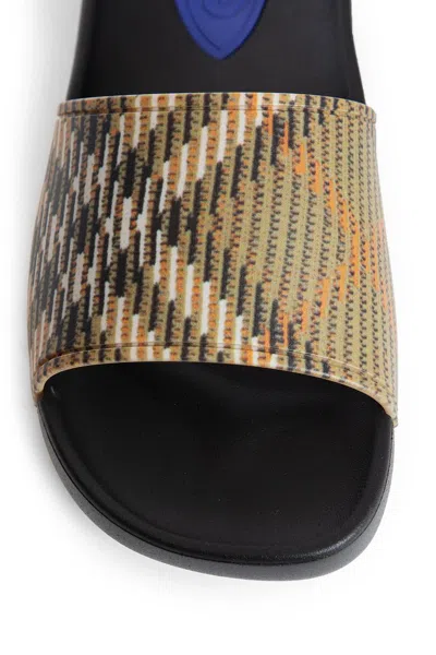 Burberry Women Check Dive Slides In Multi