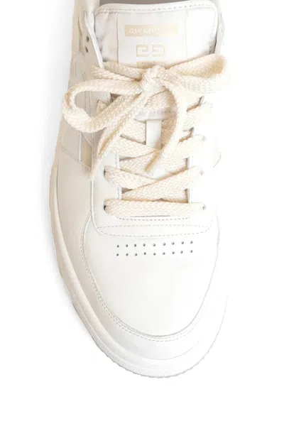 Givenchy G Move Low-top Sneakers In White