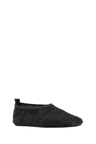 Totême Toteme Woven Leather Ballerina Flat In Black