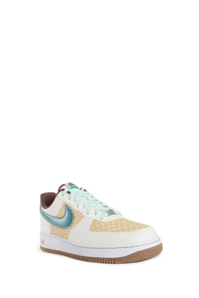 Nike Man Multicolor Sneakers In White