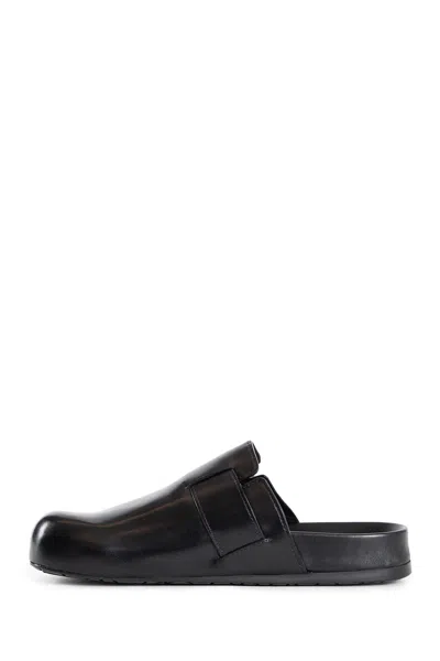 Loewe Ease Buckle Clogs In Black