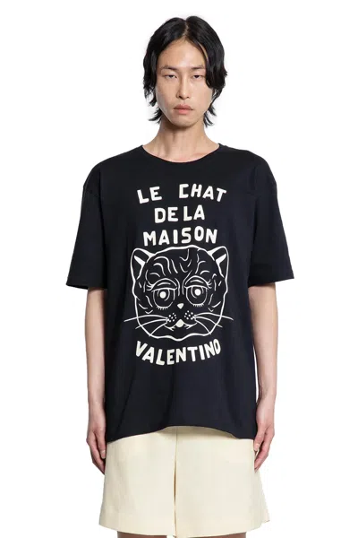 Valentino Garavani T-shirt With Le Chat De La Maison Print In Black