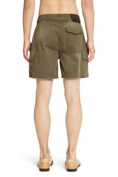 Loewe Cargo Shorts In Cotton In Green