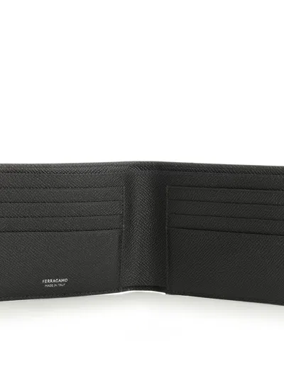 Ferragamo Micro Gancio Leather Bifold Wallet In Green