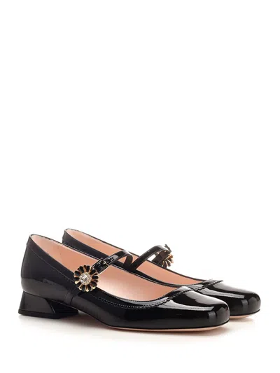 Roger Vivier Très Vivier Pumps Black