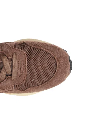 Autry Low Top Sneakers Rubber Sole In Brown