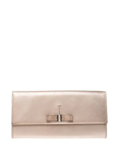 Pre-owned Ferragamo Leather Wallet In Neutral