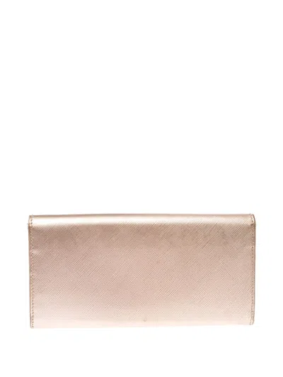 Pre-owned Ferragamo Leather Wallet In Neutral