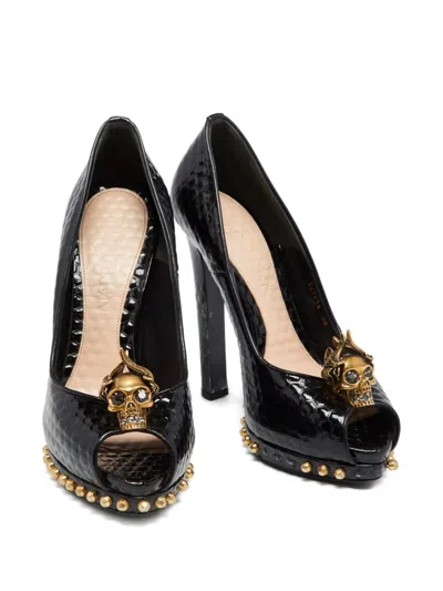 Pre-owned Alexander Mcqueen 140mm Leather Heeled Pumps In Black