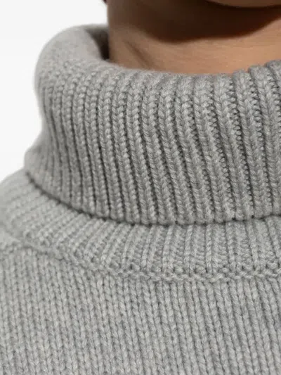 Lisa Yang Turtleneck Cashmere Sweater In Gray