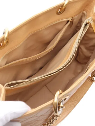 Pre-owned Chanel 2012-2013 Matelasse Grand Shopping Gst Chain Tote Bag In Neutral