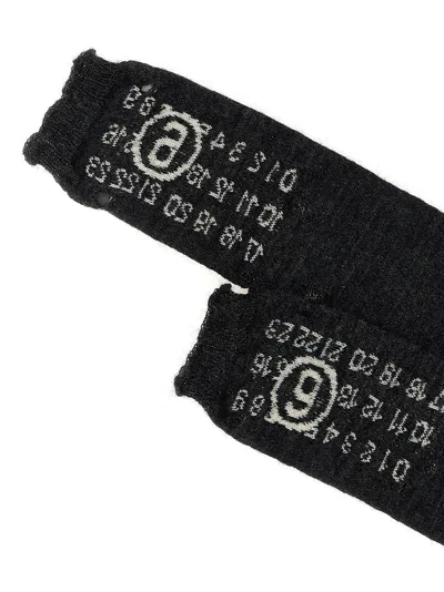 Mm6 Maison Margiela Dark Grey Numeric Signature Mm6 Gloves In Black