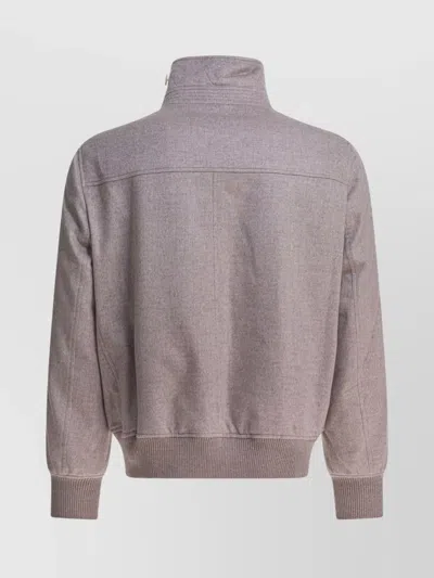Brunello Cucinelli High Collar Ribbed Hem Button Side Pockets In Gray