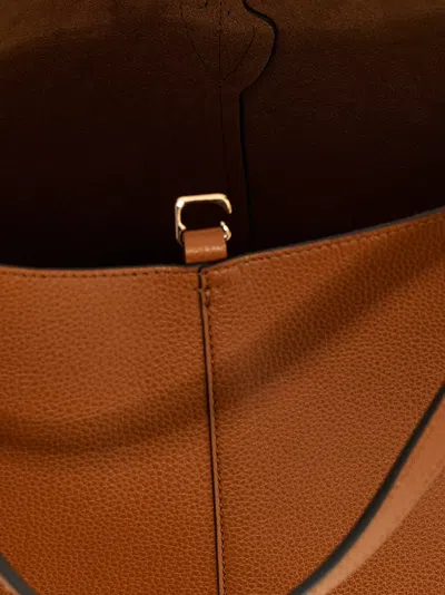 Tod's Women 't Timeless' Small Shoulder Bag