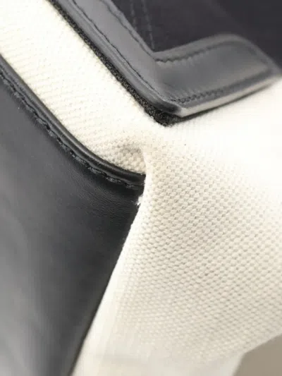 Pre-owned Balenciaga 2010s Hippopotamus Handbag In Neutral