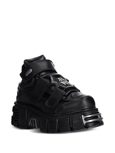 New Rock M-285-s1 Strap Detail Platform Boots