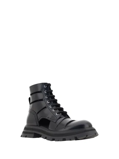 Alexander Mcqueen Sneakers In Black