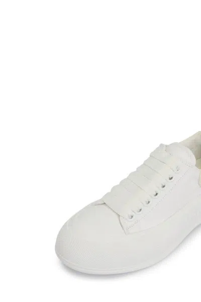 Alexander Mcqueen Logo Embossed Platform Sole Canvas Sneakers In White