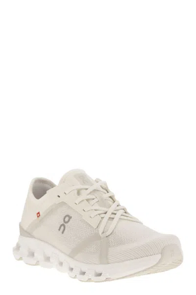 On Running Cloud X 4 - Sneakers In White