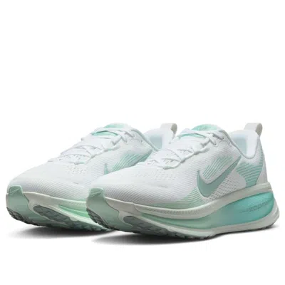 Nike Women's Vomero 18 Road Running Shoes In Red