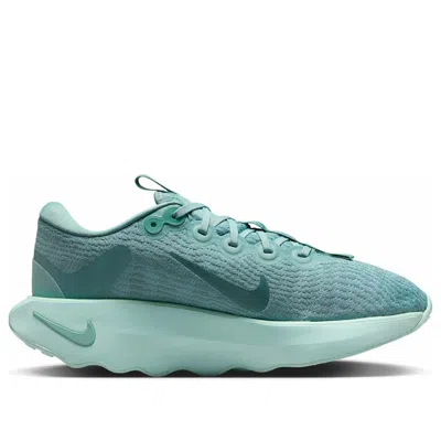 Nike Motiva Road Runner Walking Shoe In Blue