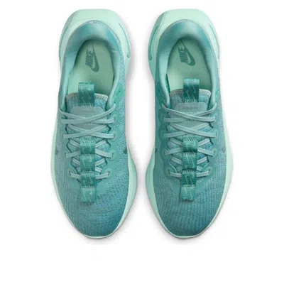 Nike Motiva Road Runner Walking Shoe In Blue