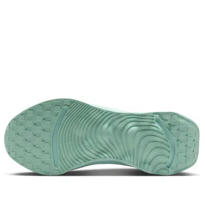 Nike Motiva Road Runner Walking Shoe In Blue