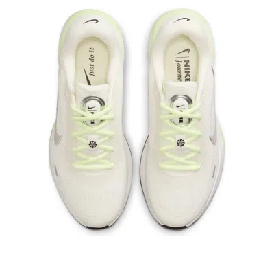 Nike (wmns)  Journey Run 'sail Metallic Silver Barely Volt' In Neutral