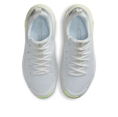 Nike (wmns)  Free Metcon 6 'white Metallic Silver Barely Volt' In White