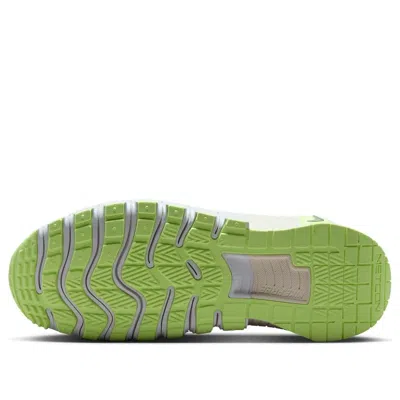 Nike (wmns)  Free Metcon 6 'white Metallic Silver Barely Volt' In White