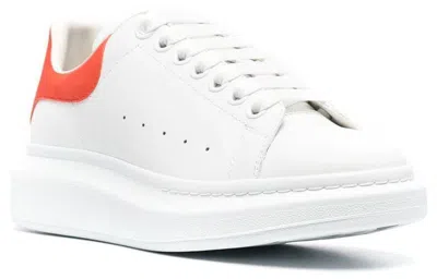 Alexander Mcqueen Men White Low Top Sneakers With Contrasting Heel With Embossed Logo Lettering In L In White