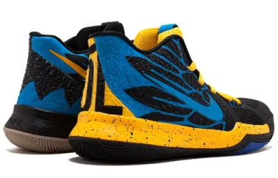 Nike (gs)  Kyrie 3 'what The' In Multi