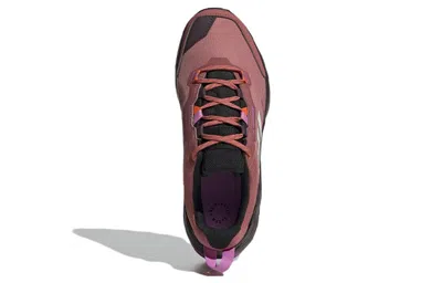 Adidas Originals (wmns) Adidas Terrex Ax4 Gore-tex Hiking 'burgundy'