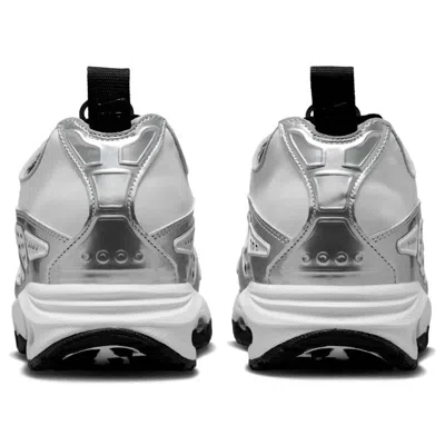 Nike Air Max Sndr Se Sneaker In White