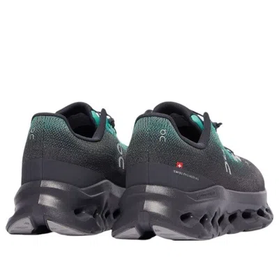 On Running Cloudtilt 'aqua Iron' In Black