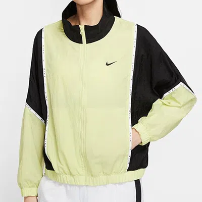 Nike (wmns)  Sportswear Woven Jacket Green