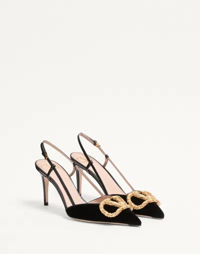 Valentino Vlogo Signature Pointed Toe Pumps In Black