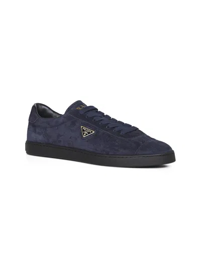 Prada Round Toe Low-top Sneakers In Blue