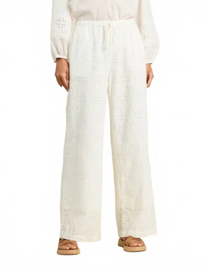 Trovata Vera Pant In Handkerchief Eyelet In White