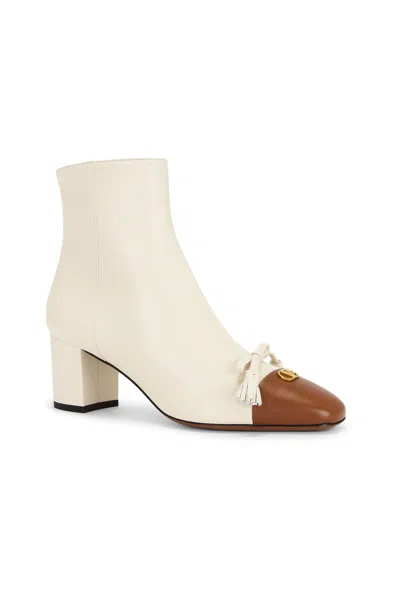 Valentino Valet Du Roi Bootie In White