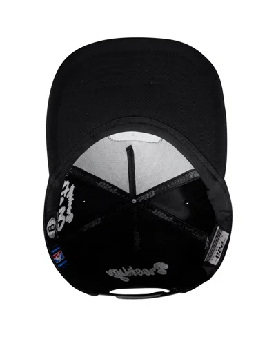 Pro Standard Men's Black Brooklyn Nets Paint The City Pinch Front Snapback Hat