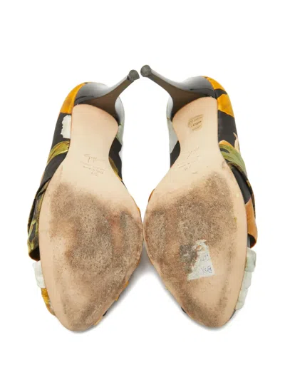 Pre-owned Giuseppe Zanotti Vintage  115mm Floral-print Peep-toe Pumps In Black