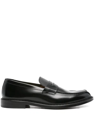 Doucal's Penny-slot Almond Toe Loafers In Black