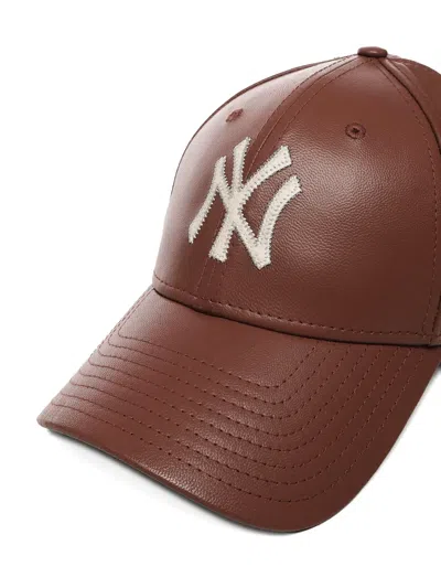 New Era Logo-embroidered Leather Baseball Cap In Brown