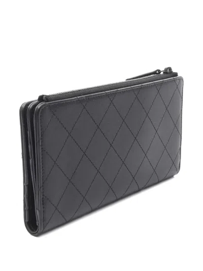 Pre-owned Chanel 2021 Matelasse Zip Wallet In Black