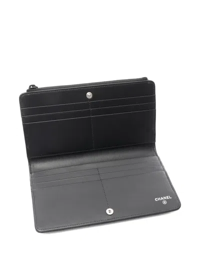 Pre-owned Chanel 2021 Matelasse Zip Wallet In Black